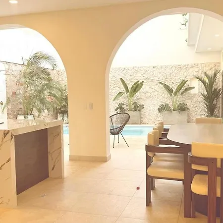 Charming House In Getsemani